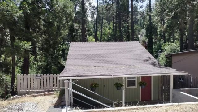 23655 Rocky Dell, Crestline, CA 92325