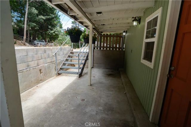 23655 Rocky Dell, Crestline, CA 92325