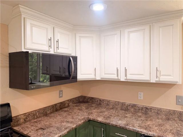 23655 Rocky Dell, Crestline, CA 92325