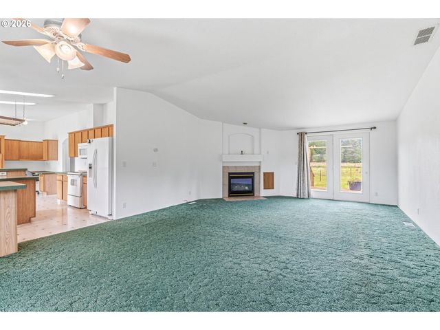 285 OYLER Rd, Ethel, WA 98542