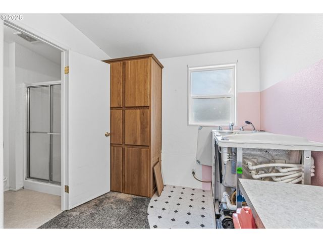 285 OYLER Rd, Ethel, WA 98542