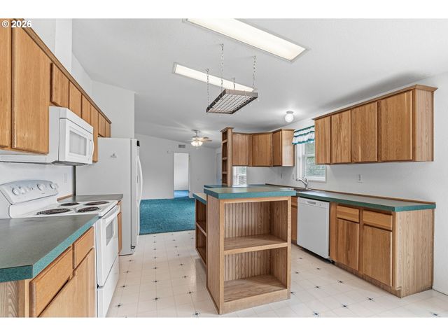 285 OYLER Rd, Ethel, WA 98542