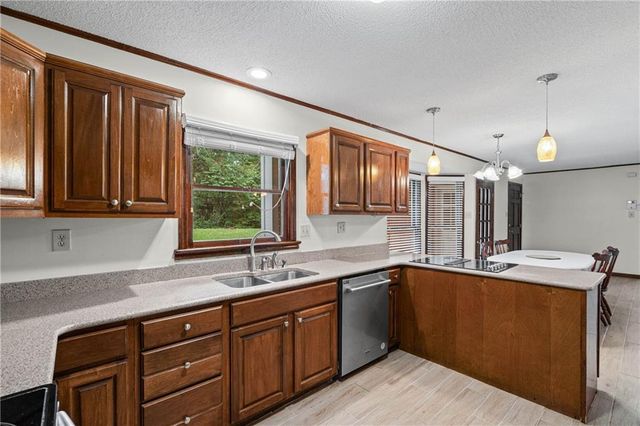 5325 Oak Bend Court, Mobile, AL 36609