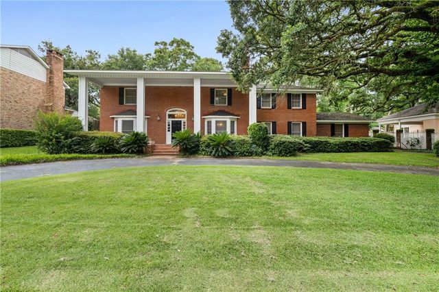 5325 Oak Bend Court, Mobile, AL 36609