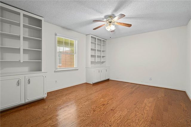 5325 Oak Bend Court, Mobile, AL 36609