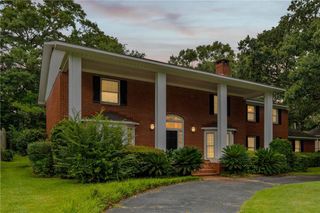 5325 Oak Bend Court, Mobile, AL 36609