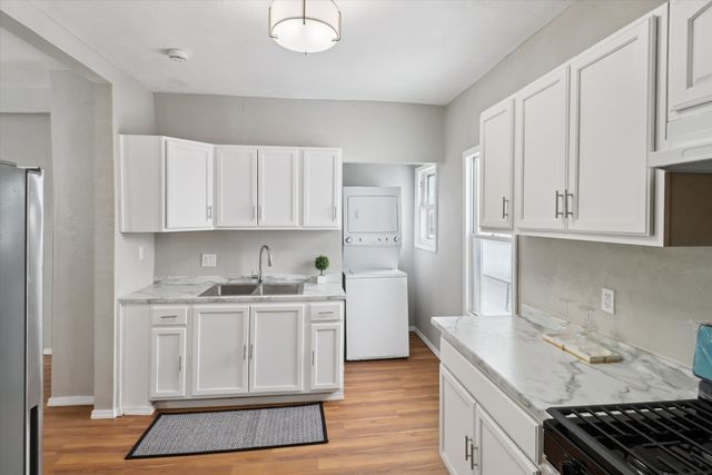 1411 Idaho Street, Des Moines, IA 50316