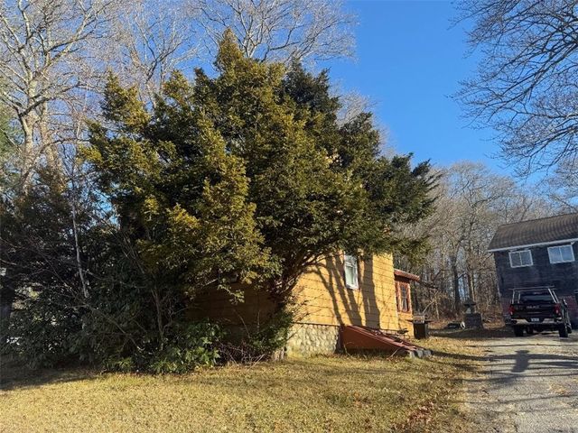 210 Black Plain Road, North Smithfield, RI 02896