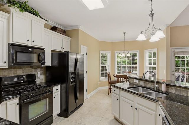 2515 Adrionna Terrace, Clemmons, NC 27012