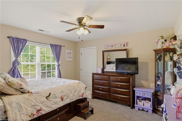 2515 Adrionna Terrace, Clemmons, NC 27012