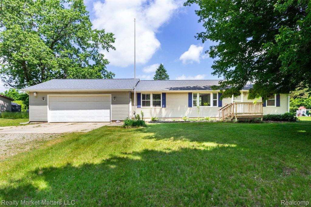 4951 Laur Road, Deerfield Township, MI 48461