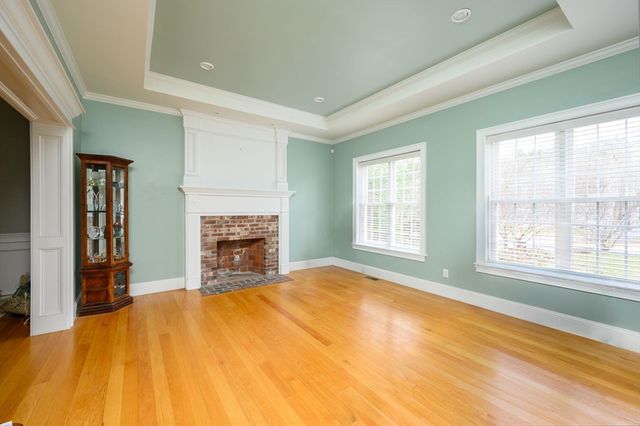 59 Erikson Ln, Pembroke, MA 02359