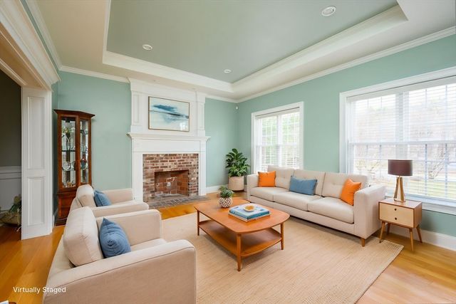 59 Erikson Ln, Pembroke, MA 02359