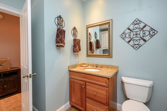 59 Erikson Ln, Pembroke, MA 02359