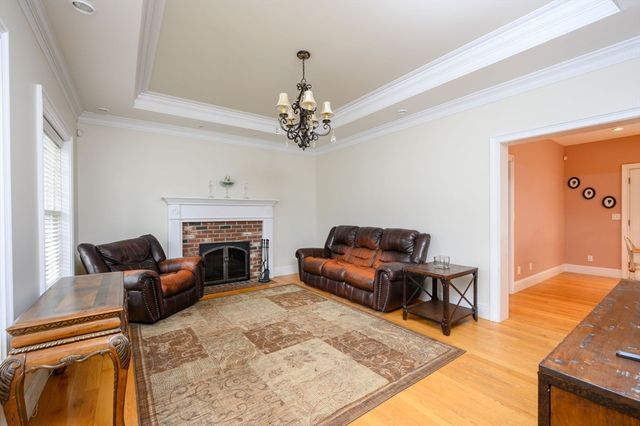 59 Erikson Ln, Pembroke, MA 02359