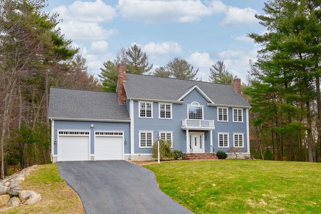 59 Erikson Ln, Pembroke, MA 02359
