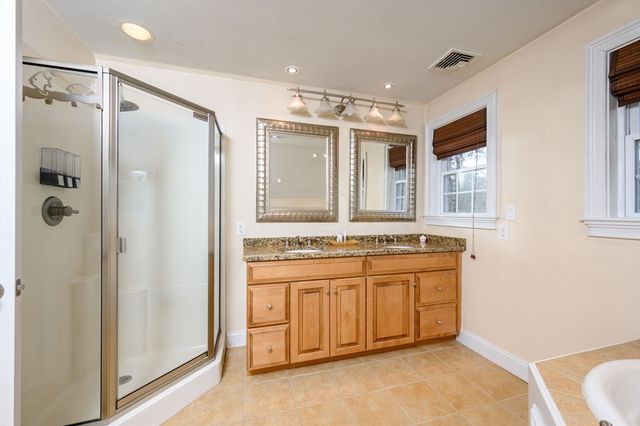 59 Erikson Ln, Pembroke, MA 02359