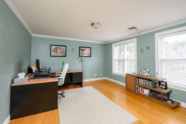 59 Erikson Ln, Pembroke, MA 02359