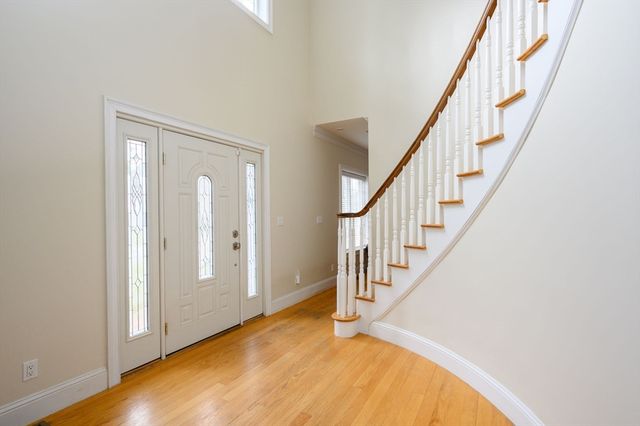 59 Erikson Ln, Pembroke, MA 02359