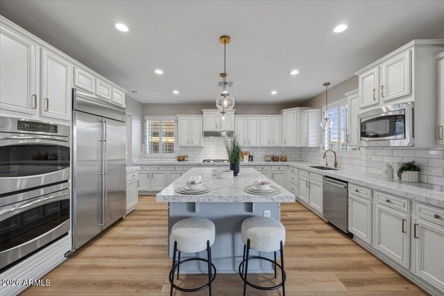 4421 S GRANITE Drive, Chandler, AZ 85249