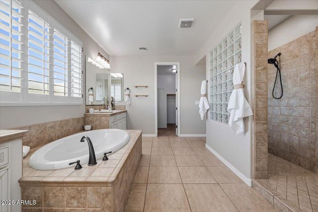 4421 S GRANITE Drive, Chandler, AZ 85249