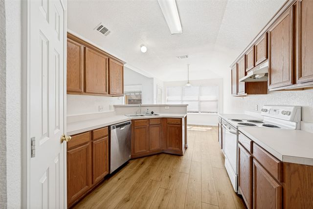 308 Rock Hill Drive, Crowley, TX 76036