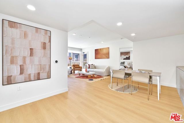 510 S Oxford Avenue 204, Los Angeles, CA 90020