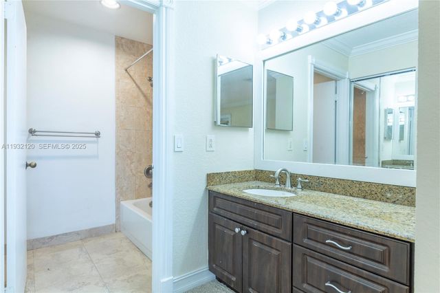 1155 Coral Club Dr 1155, Coral Springs, FL 33071