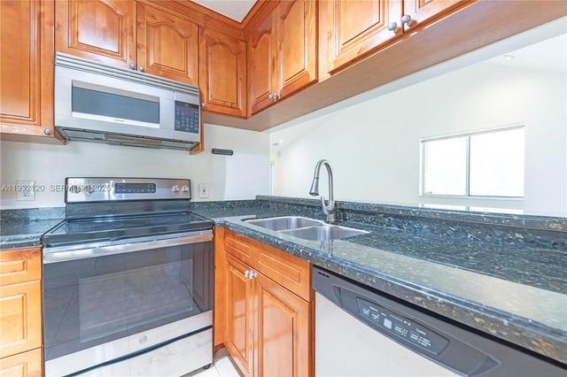 1155 Coral Club Dr 1155, Coral Springs, FL 33071