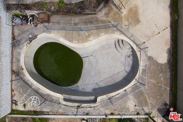 3359 Glenrose Avenue, Altadena, CA 91001