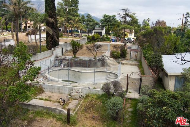 3359 Glenrose Avenue, Altadena, CA 91001