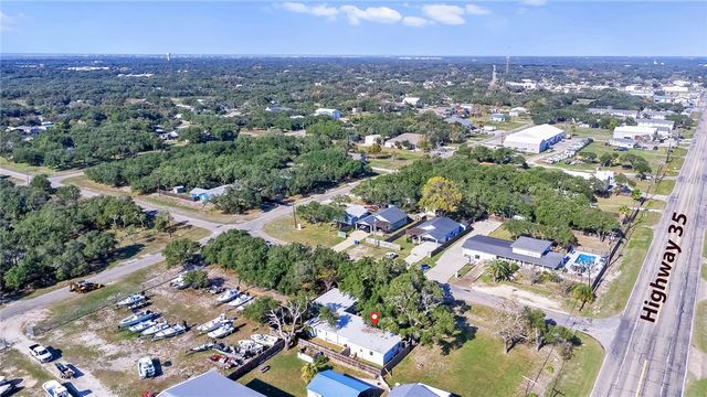 105 W James St A-C, Rockport, TX 78382