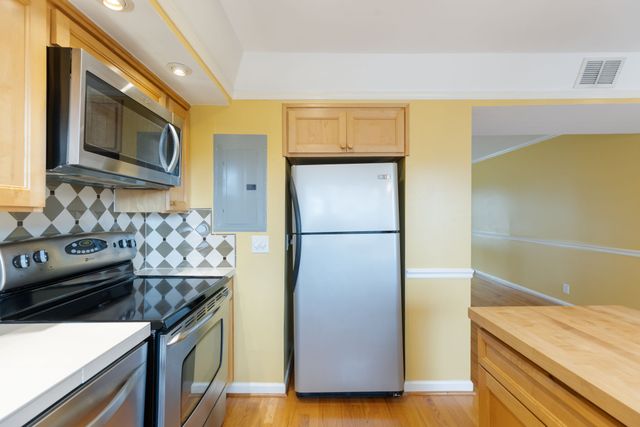 5025 Hillsboro Pike Apt 17I, Nashville, TN 37215