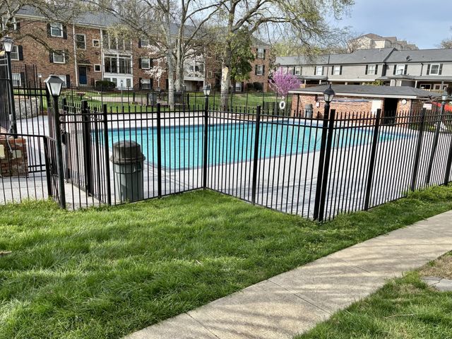 5025 Hillsboro Pike Apt 17I, Nashville, TN 37215