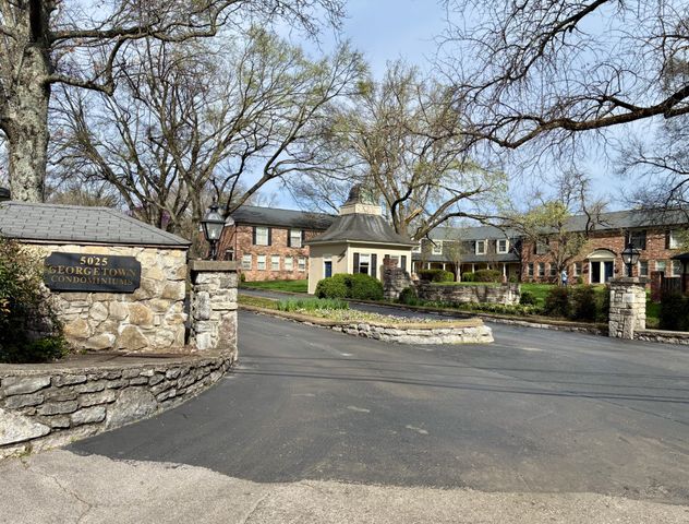 5025 Hillsboro Pike Apt 17I, Nashville, TN 37215