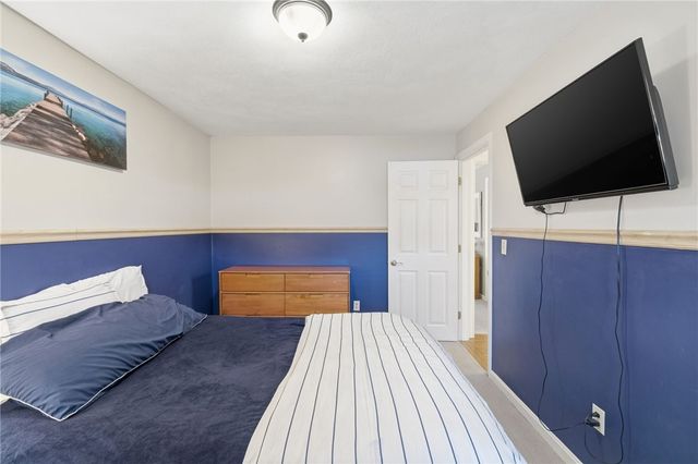 4 Melrose Drive, Coventry, RI 02816