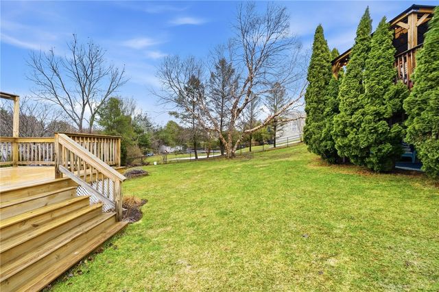 4 Melrose Drive, Coventry, RI 02816