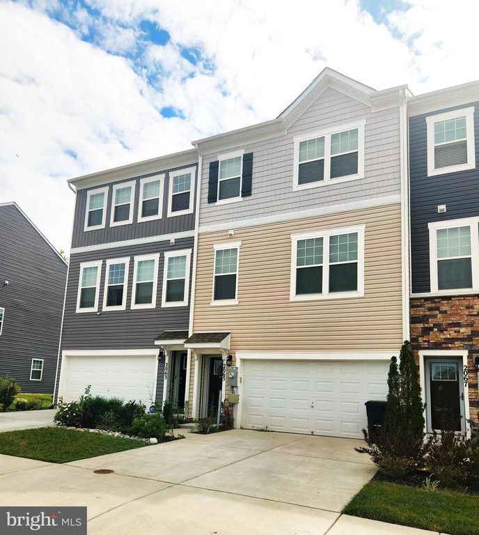2065 HINSHAW DR, Odenton, MD 21113
