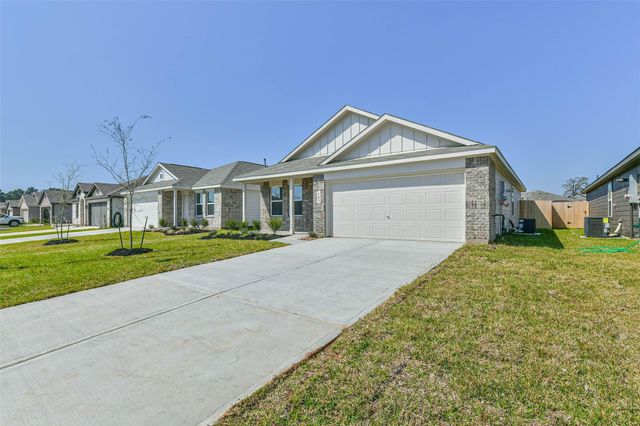 163 Sterling River Lane, Magnolia, TX 77354