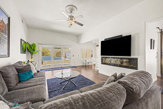 19606 N 23rd Way, Phoenix, AZ 85024