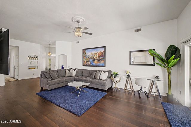 19606 N 23rd Way, Phoenix, AZ 85024