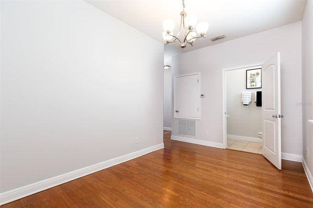 32 W ESTHER STREET B, Orlando, FL 32806