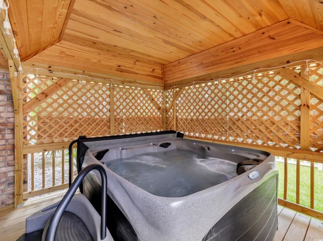 128 Cypress Estates Dr., Murrells Inlet, SC 29576