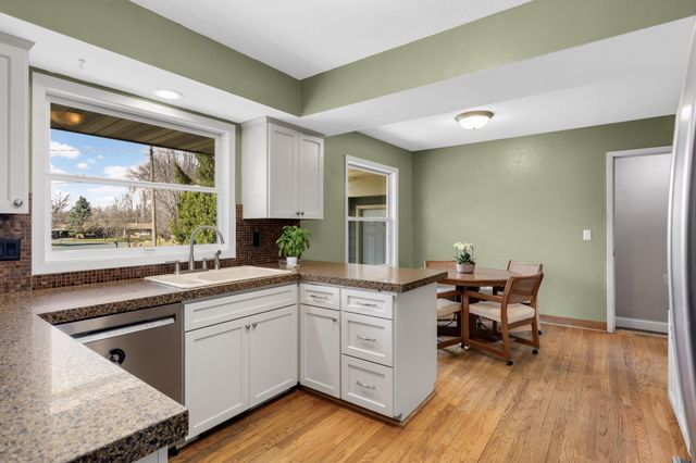 10732 James Circle, Bloomington, MN 55431