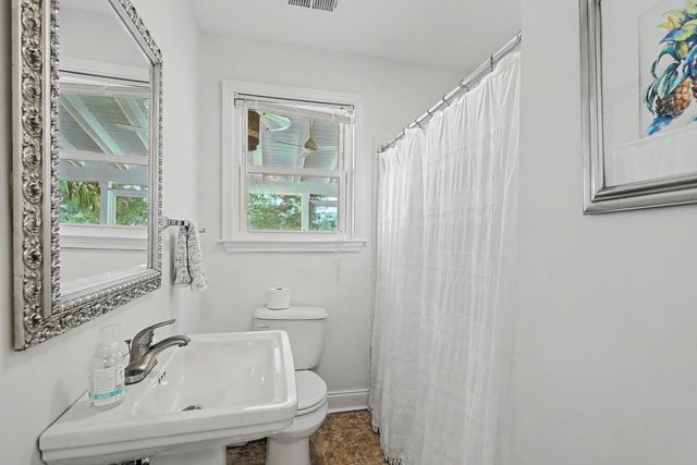 94 Gordon Street, Charleston, SC 29403