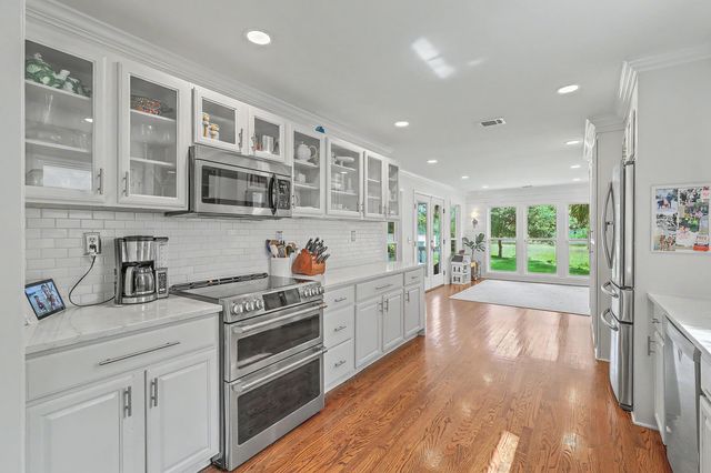 94 Gordon Street, Charleston, SC 29403