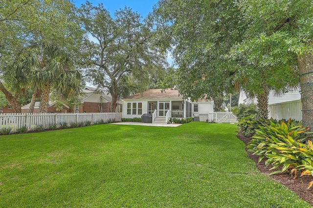 94 Gordon Street, Charleston, SC 29403