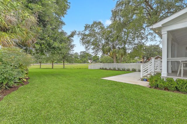 94 Gordon Street, Charleston, SC 29403