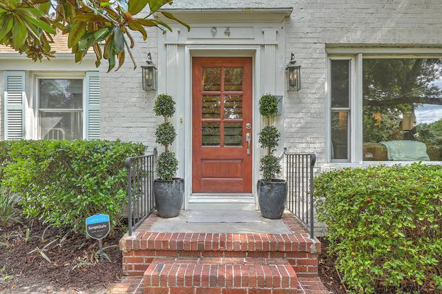 94 Gordon Street, Charleston, SC 29403