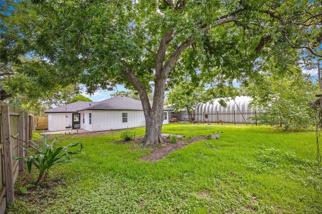 12406 Palmbeach Street, Houston, TX 77034